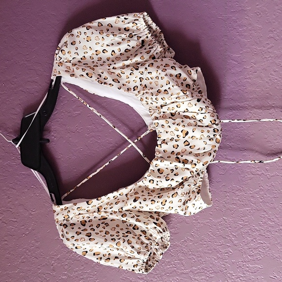 Princess Polly Crop Top - Picture 3 of 13